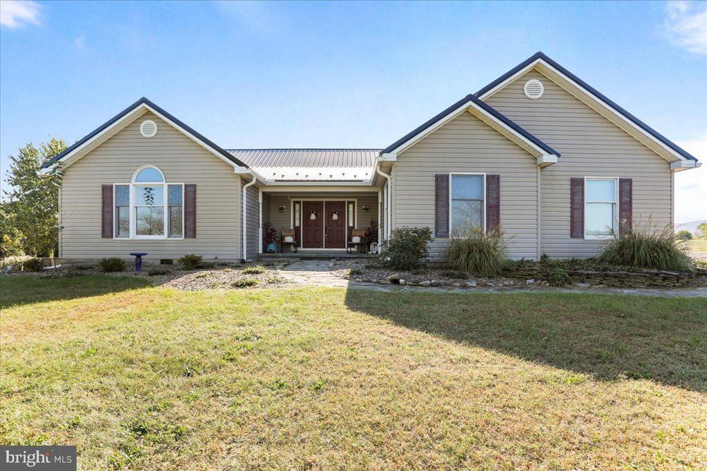 7275 LONG LANE, Saint Thomas, PA 17252