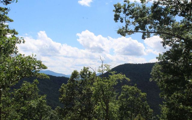 131 Shiloh Ridge, Hayesville, NC 28904