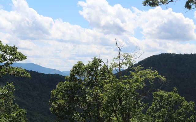 131 Shiloh Ridge, Hayesville, NC 28904