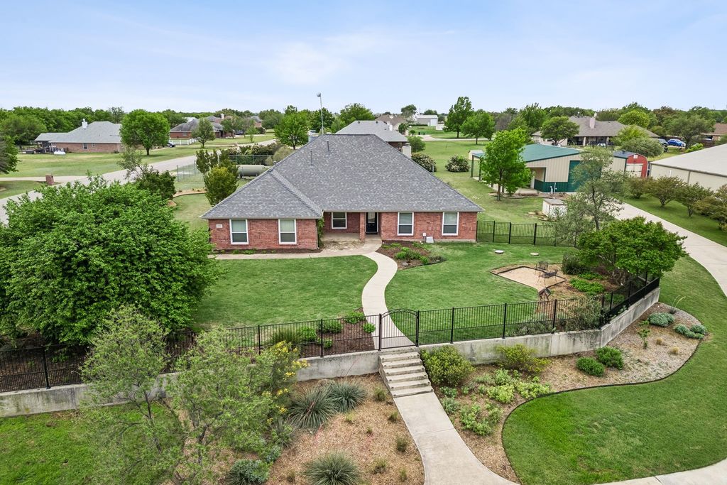 1901 Saw Tooth Court, Haslet, TX 76052 — photo 4