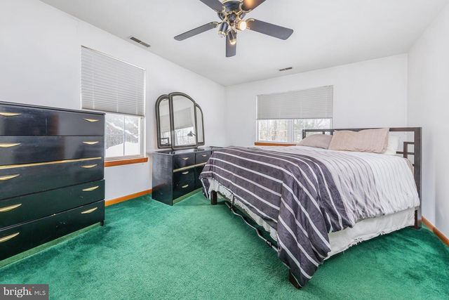 255 DELSEA DR, Sewell, NJ 08080