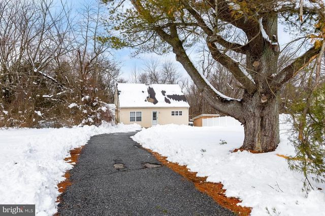 255 DELSEA DR, Sewell, NJ 08080