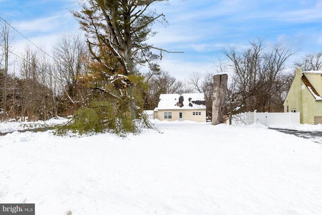 255 DELSEA DR, Sewell, NJ 08080