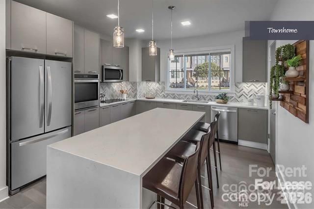 909 Camden Grandview Road A1, Charlotte, NC 28202