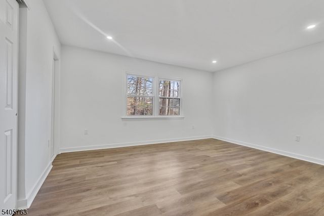 7 Winding Way, White Twp., NJ 07823