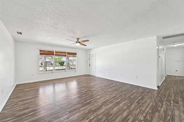 1550 DORCHESTER STREET, Port Charlotte, FL 33952