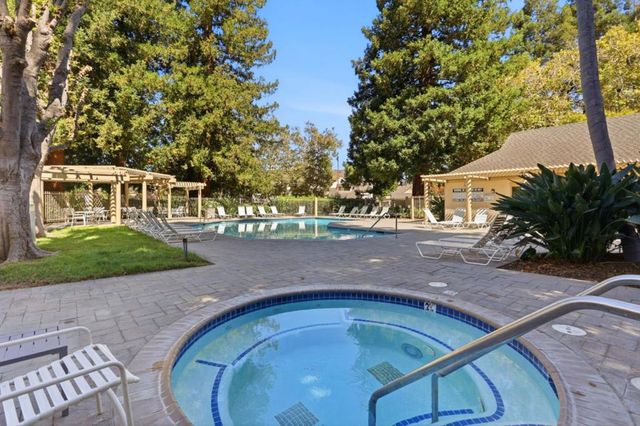 1332 Greenwich Court, San Jose, CA 95125