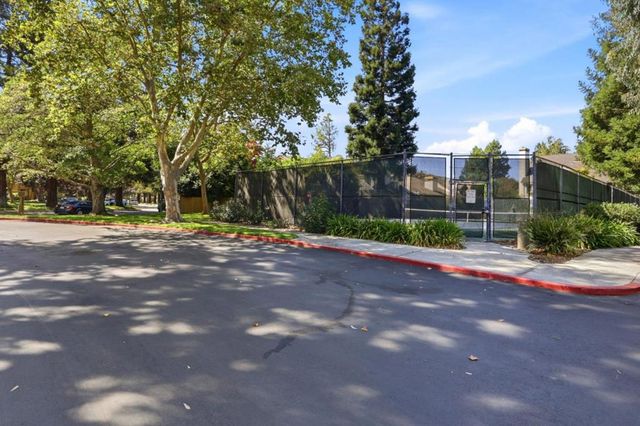 1332 Greenwich Court, San Jose, CA 95125