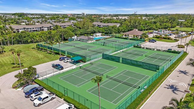 100 OCEAN TRAIL Way 703, Jupiter, FL 33477