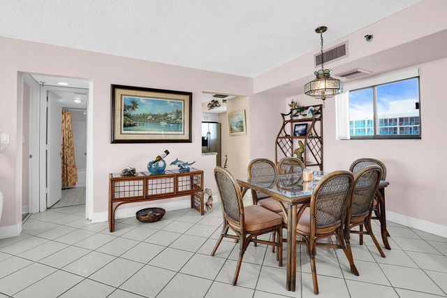 100 OCEAN TRAIL Way 703, Jupiter, FL 33477