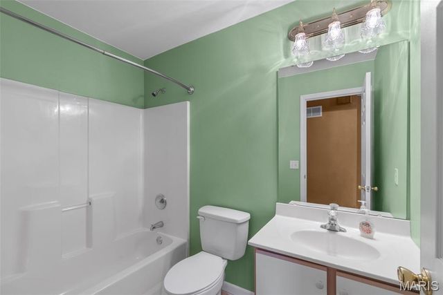 5465 Ambrose Crossing, Imperial, MO 63052