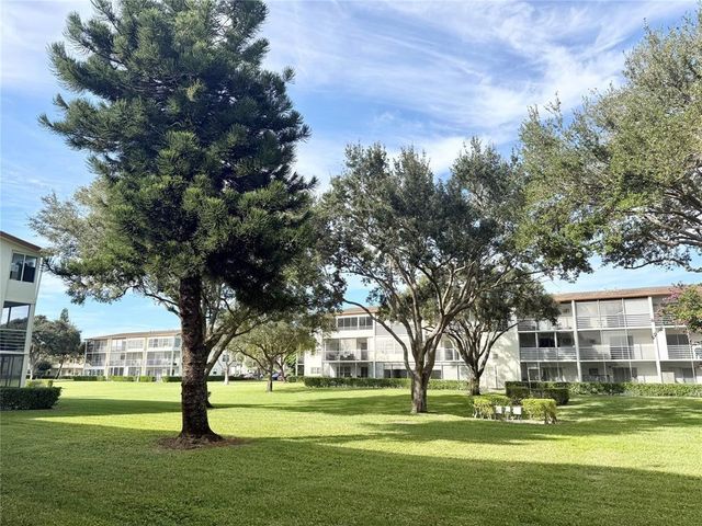 84 Mansfield B 84, Boca Raton, FL 33434