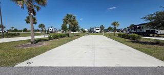 33 TIKI TURN HYW 630 E, Lake Wales, FL 33898