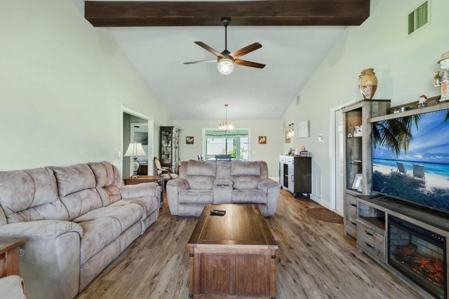 7779 Blairwood Circle N, Lake Worth, FL 33467