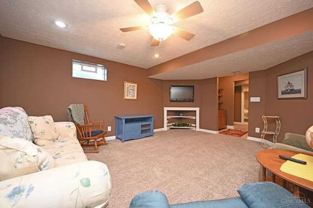 1000 Olde Station Court, Fairfield, OH 45014