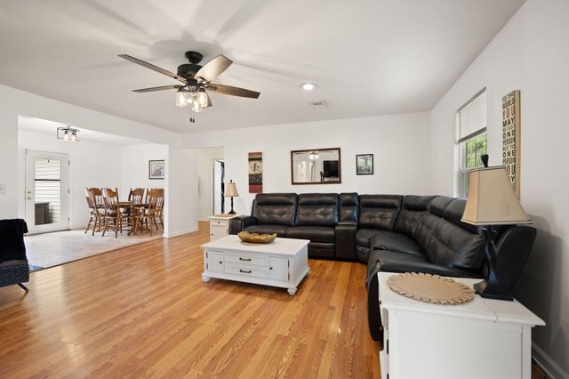 389 Park Lane, Science Hill, KY 42553