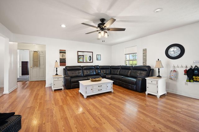 389 Park Lane, Science Hill, KY 42553