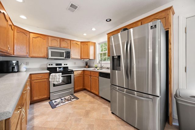 389 Park Lane, Science Hill, KY 42553