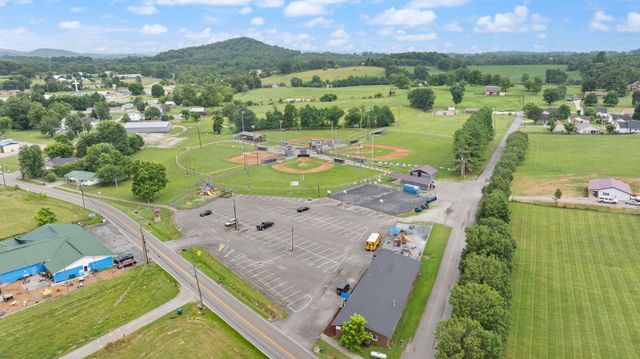 389 Park Lane, Science Hill, KY 42553