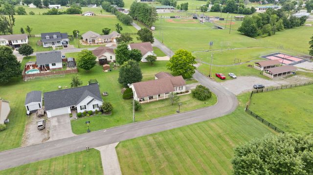 389 Park Lane, Science Hill, KY 42553