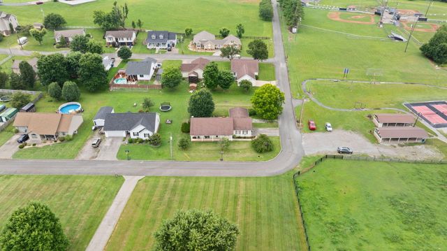 389 Park Lane, Science Hill, KY 42553