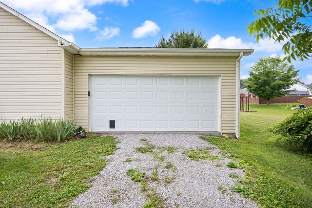 389 Park Lane, Science Hill, KY 42553