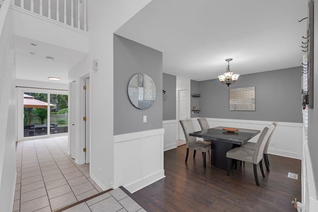 794 White Pine Circle, Lake In The Hills, IL 60156