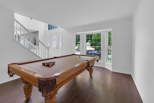 794 White Pine Circle, Lake In The Hills, IL 60156