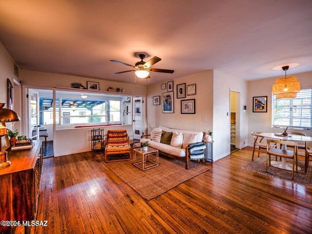 1700 N Winstel Boulevard, Tucson, AZ 85716