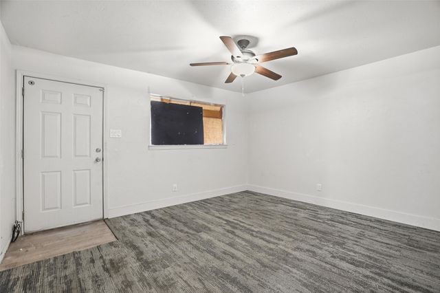 4813 Dorsey Street, Forest Hill, TX 76119