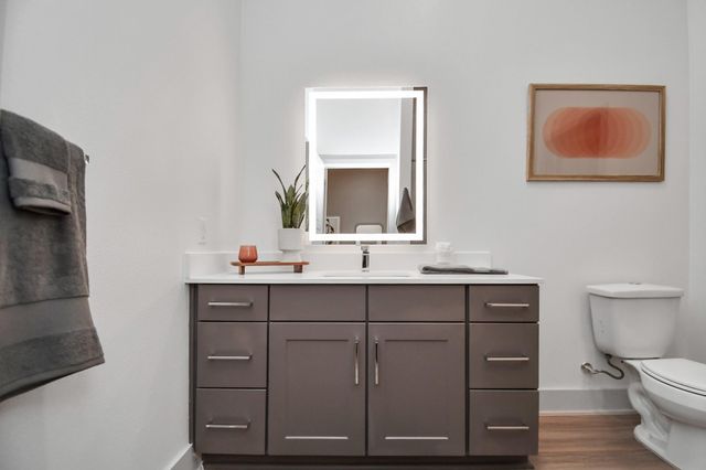 1617 Enid Street 449, Houston, TX 77009