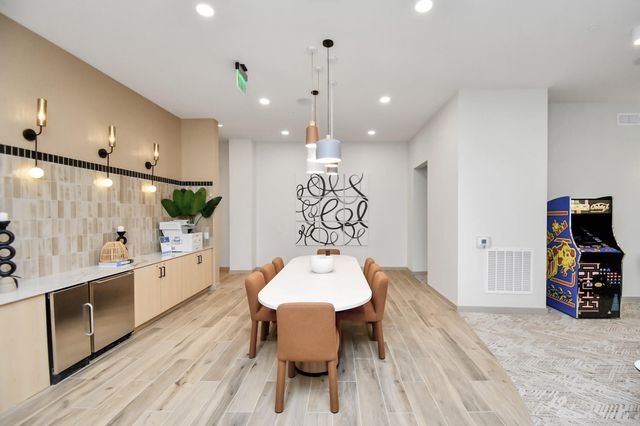 1617 Enid Street 449, Houston, TX 77009