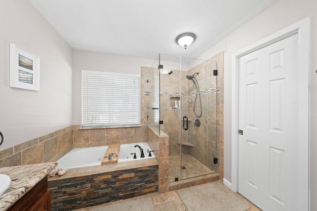 1801 Mcginnis Drive, Pearland, TX 77581