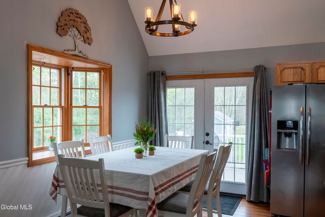93 3rd Avenue, Hadley, NY 12835