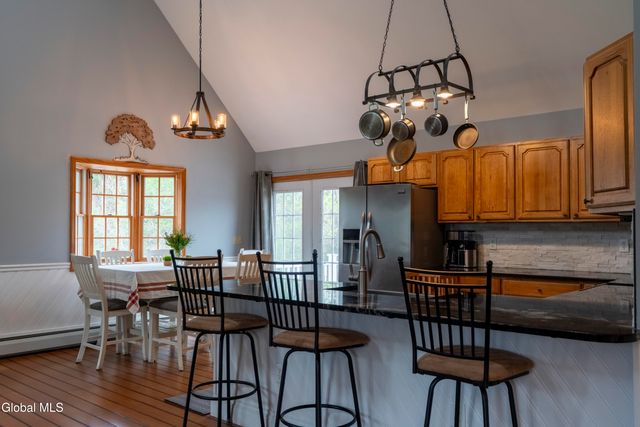 93 3rd Avenue, Hadley, NY 12835