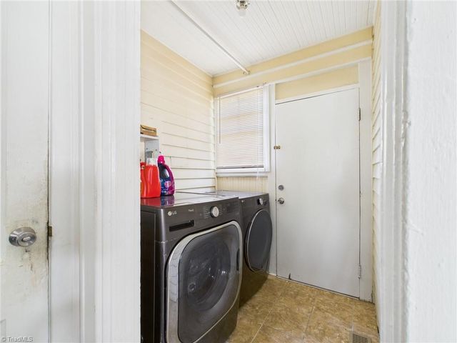 405 Burtner Street, Greensboro, NC 27406