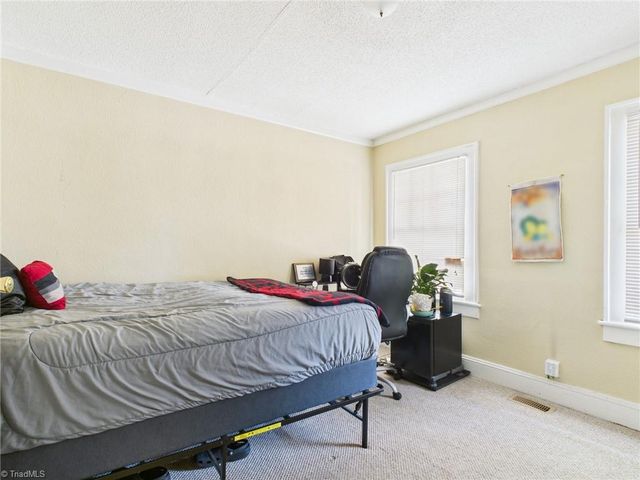 405 Burtner Street, Greensboro, NC 27406