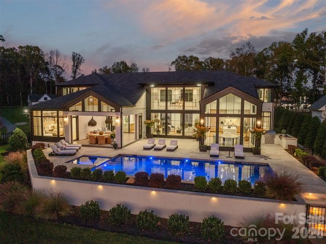 126 Saylors Watch Lane, Mooresville, NC 28117