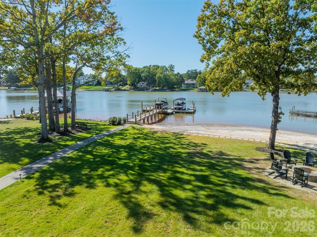 126 Saylors Watch Lane, Mooresville, NC 28117