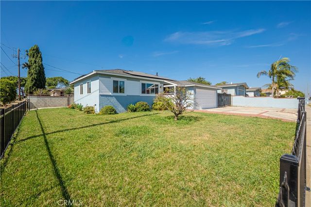 1087 253rd Street, Harbor City, CA 90710