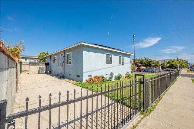1087 253rd Street, Harbor City, CA 90710