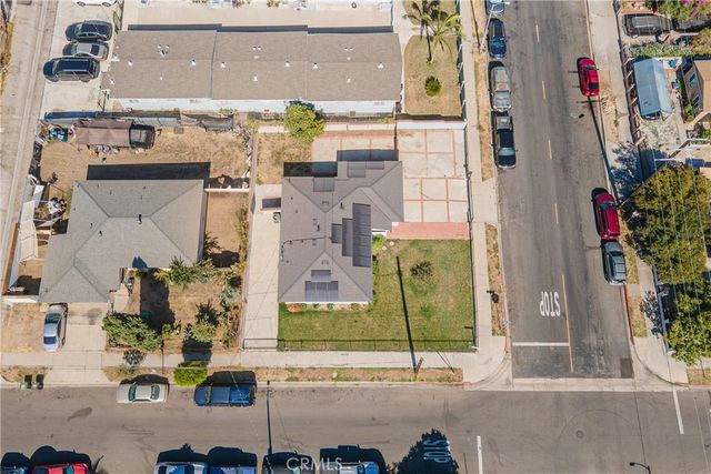 1087 253rd Street, Harbor City, CA 90710
