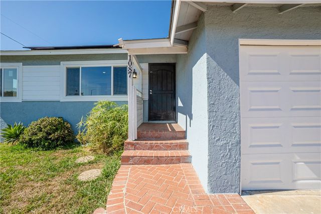 1087 253rd Street, Harbor City, CA 90710
