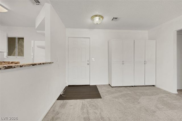 2373 Wooster Circle D, Las Vegas, NV 89108