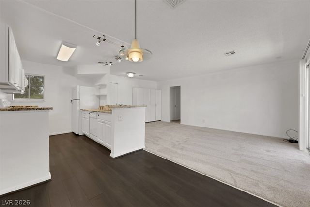 2373 Wooster Circle D, Las Vegas, NV 89108