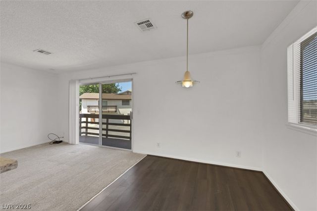 2373 Wooster Circle D, Las Vegas, NV 89108