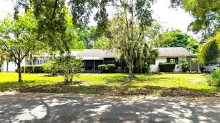 402 SUNNY COURT, Fruitland Park, FL 34731