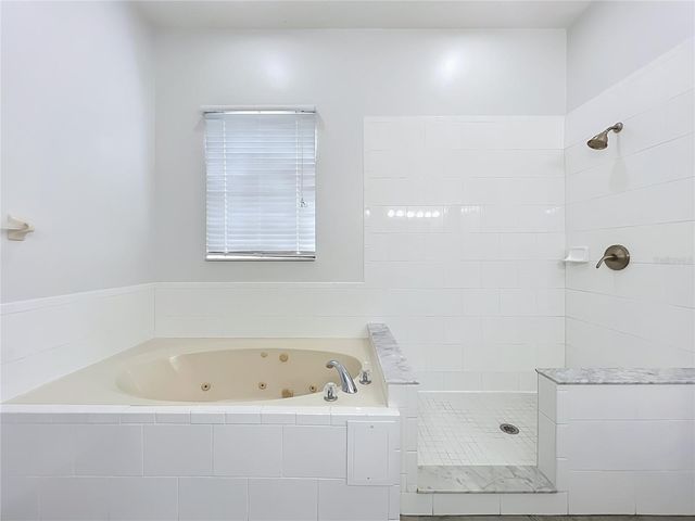 1242 DARNABY WAY, Orlando, FL 32824