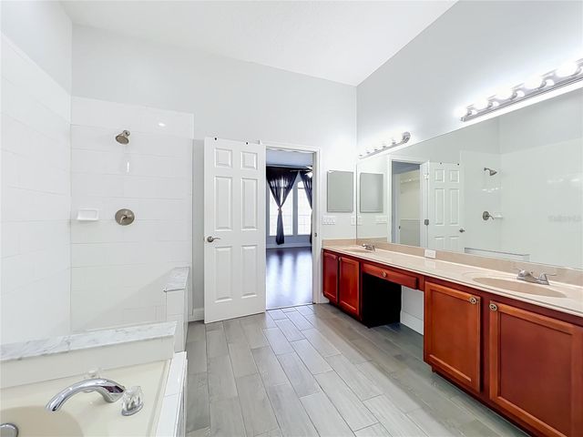 1242 DARNABY WAY, Orlando, FL 32824