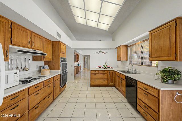 12323 W MORNING DOVE Drive, Sun City West, AZ 85375